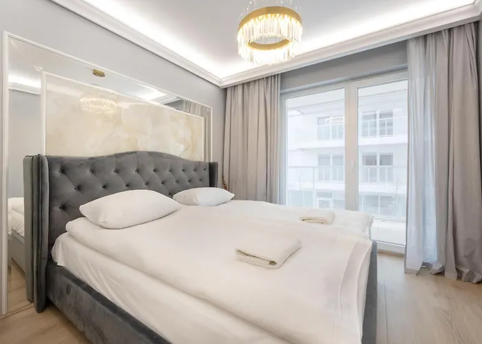 아파트 Elegant With Balcony By The Oder River In By Renters Prestige *