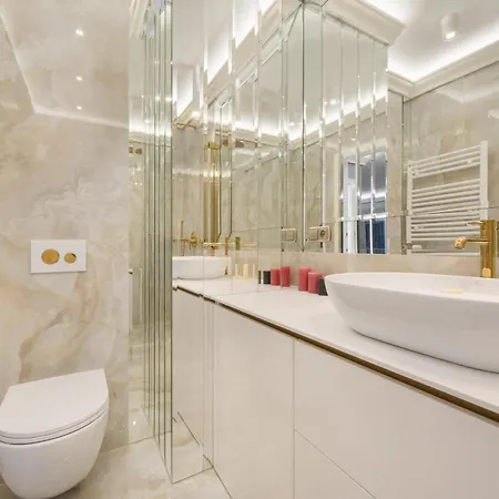 Elegant With Balcony By The Oder River In By Renters Prestige דירה
