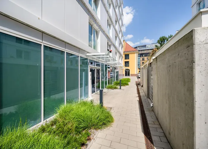 Elegant With Balcony By The Oder River In By Renters Prestige Wrocław