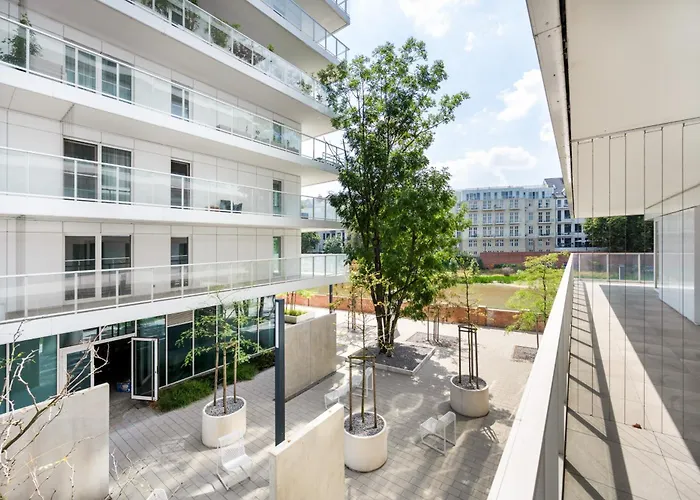 Elegant With Balcony By The Oder River In By Renters Prestige